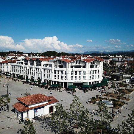 Bizipoz Hotel Saint-Jean-de-Luz Exterior photo