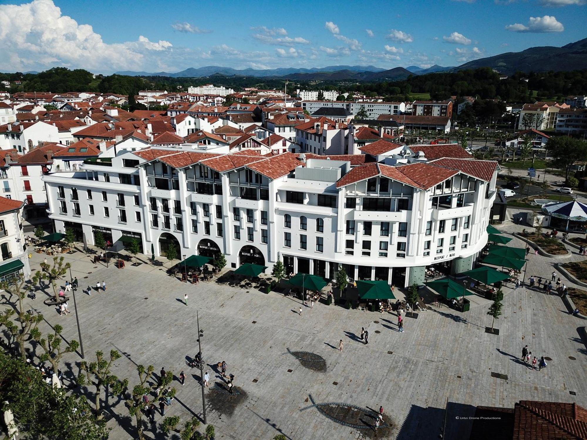Bizipoz Hotel Saint-Jean-de-Luz Exterior photo